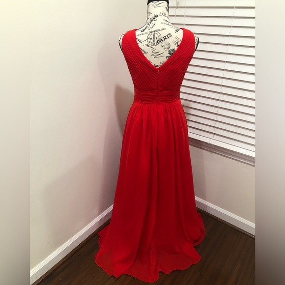 Stacees A-line V Neck Sleeveless Long Chiffon Dress - Picture 5 of 9